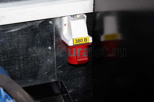 Розетки 380В Фургон Маслостанция