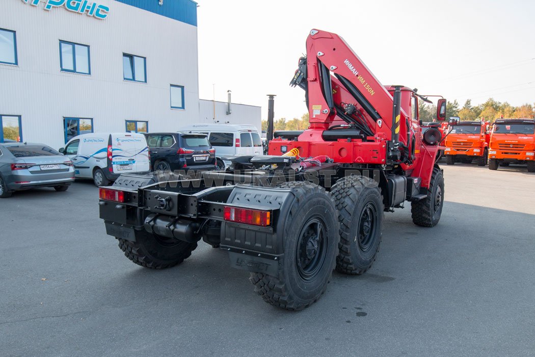 Седельный тягач с КМУ ИМ-150N УСТ 5453 Урал 5557-1151-60Е5