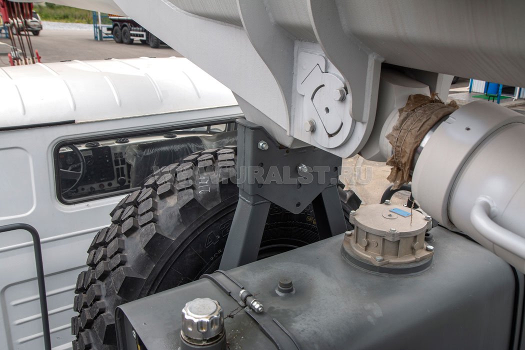Упор стрелы автокрана