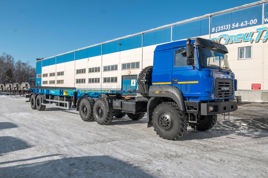 Полуприцеп контейнеровоз ППК 20Б-21-12 УСТ 9465 2Х1С, 1Х1А, дополнителные опоры + Тягач Урал