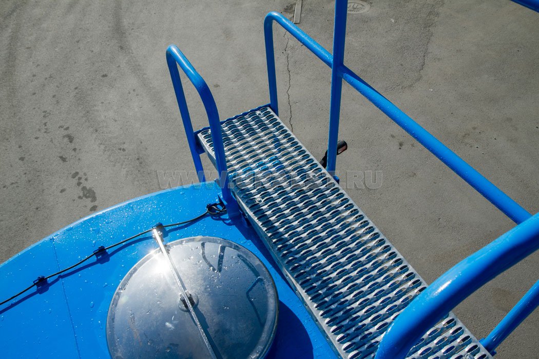 Площадка обслуживания цистерны