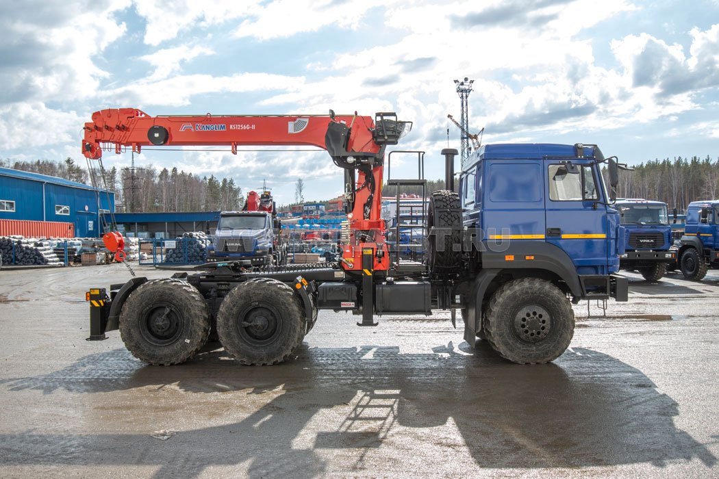 Седельный тягач с КМУ KS-1256G-II УСТ 5453 Урал 44202-82Е5