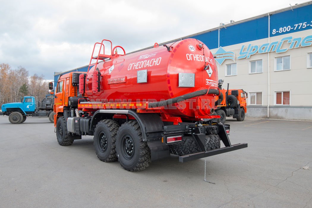 Автоцистерна АКН-10T КО УСТ 5453 Камаз 43118-50 термос, сп.м., доработка под ДОПОГ, ревизионный люк