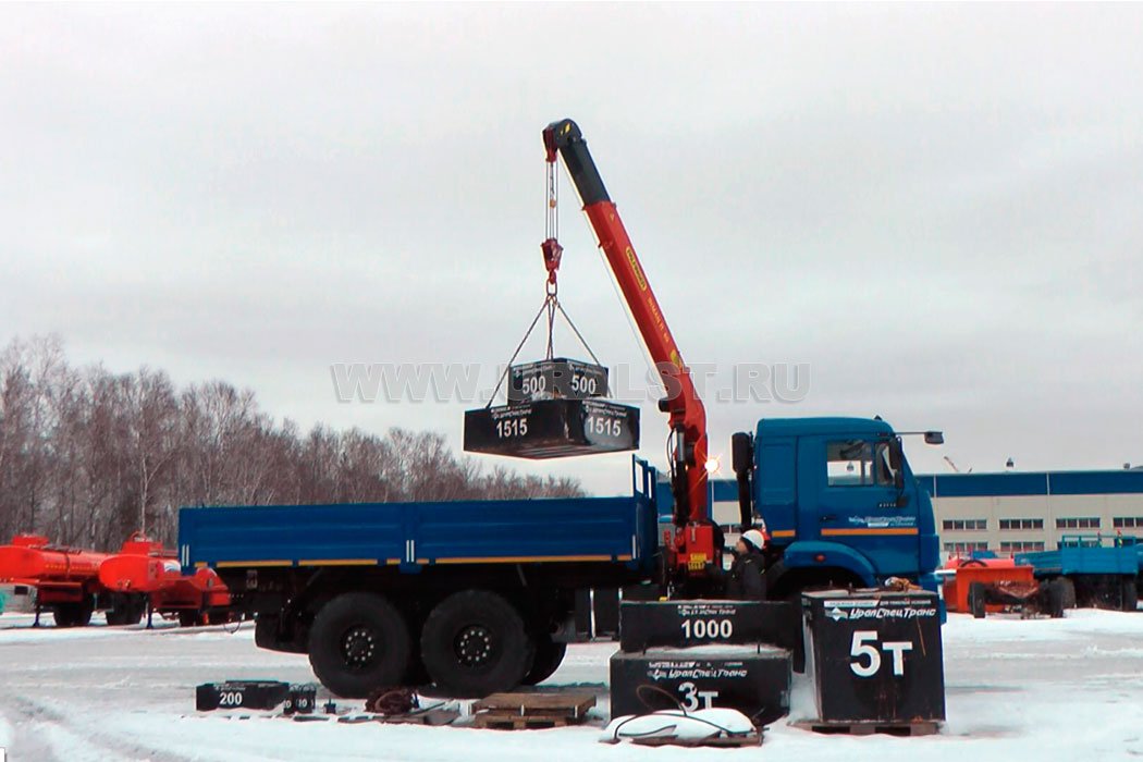 Камаз бортовой 43118-46 с КМУ ИТ-80