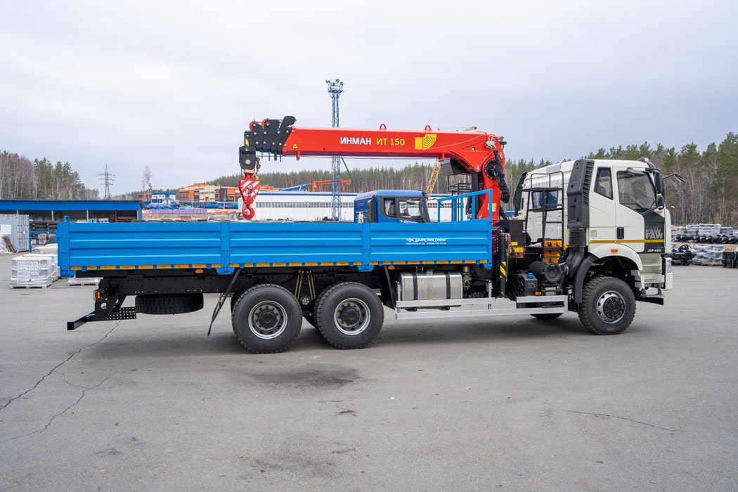 Бортовой автомобиль, УСТ 5453, с КМУ ИТ-150 УСТ 5453 FAW 3250 (6Х6)