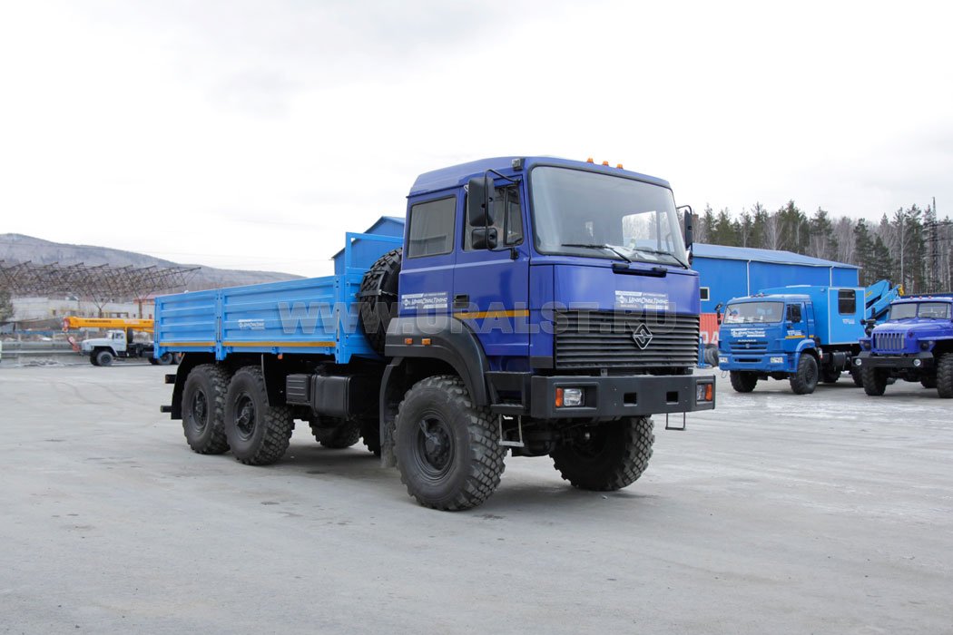 Бортовой автомобиль Урал 5557-80М