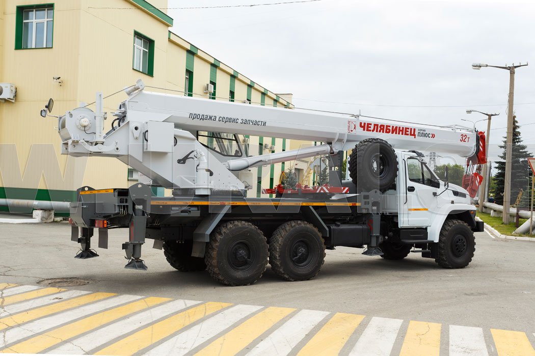 Автокран КС 55733-33 "Челябинец" Урал 4320-72Е5 NEXT