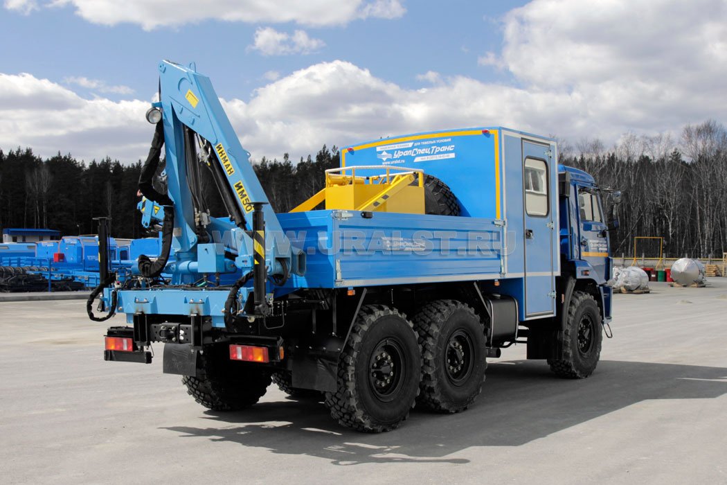 Грузопассажирский автомобиль Камаз 5350-42 с краном-манипулятором ИМ-55