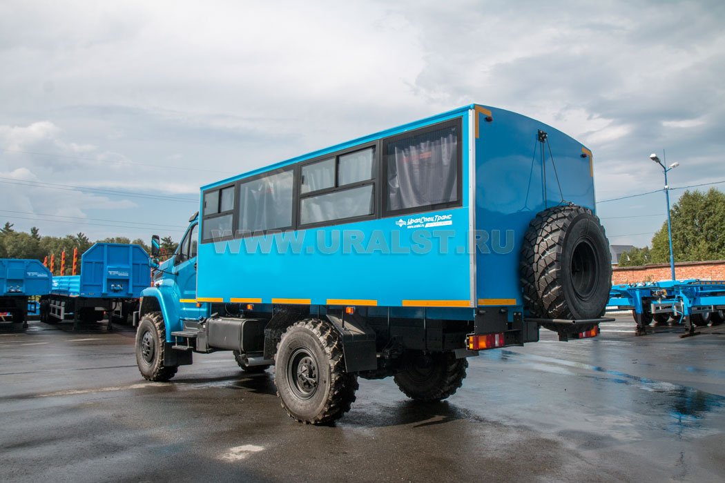 Автобус вахтовый Урал NEXT 32552-5013-73Е5