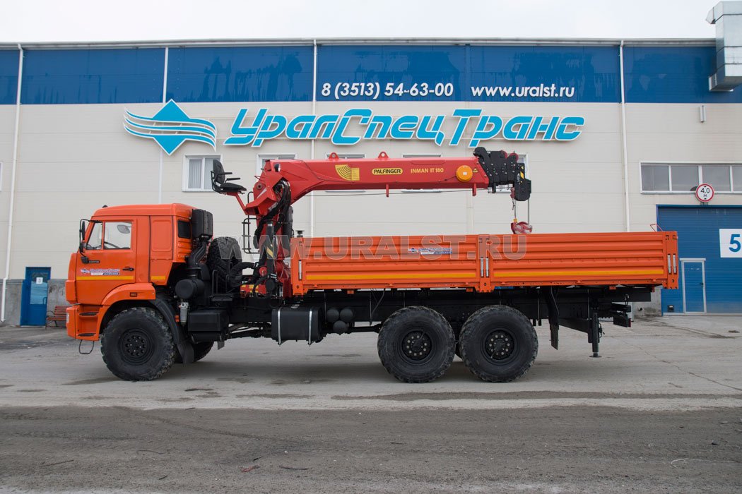 Автомобиль бортовой Камаз 43118-46 с КМУ ИТ-180