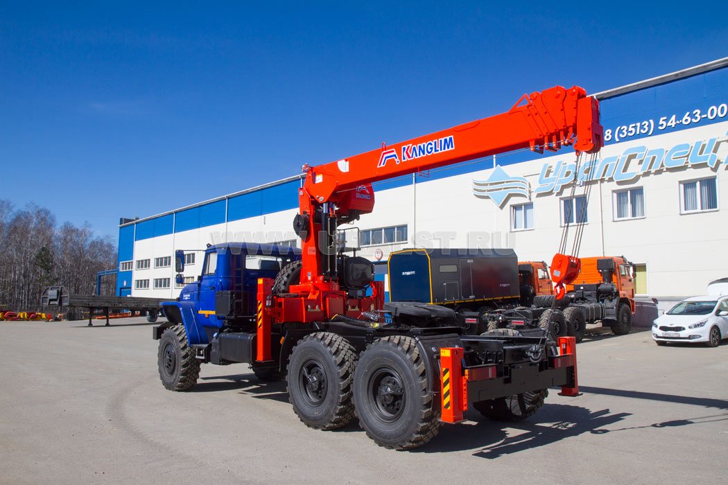 Седельный тягач с КМУ KS-2056 УСТ 5453 Урал 4320-1951-72