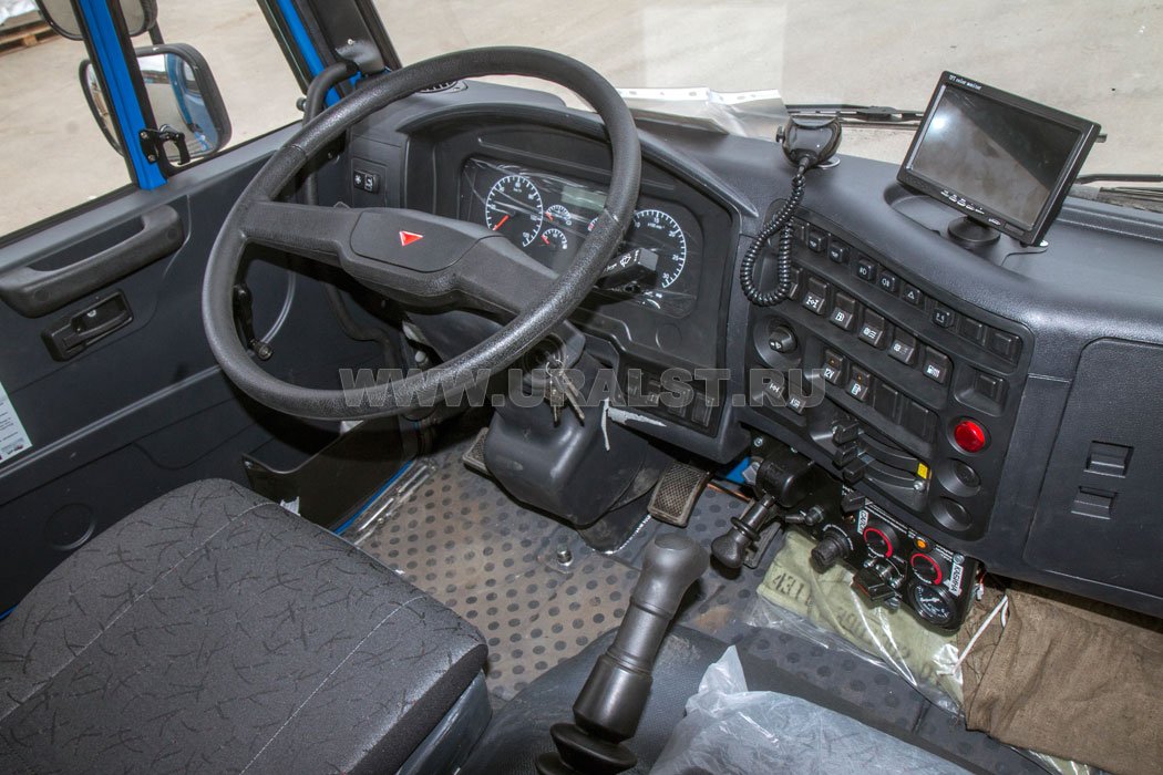 Кабина водителя Камаз 43118RR