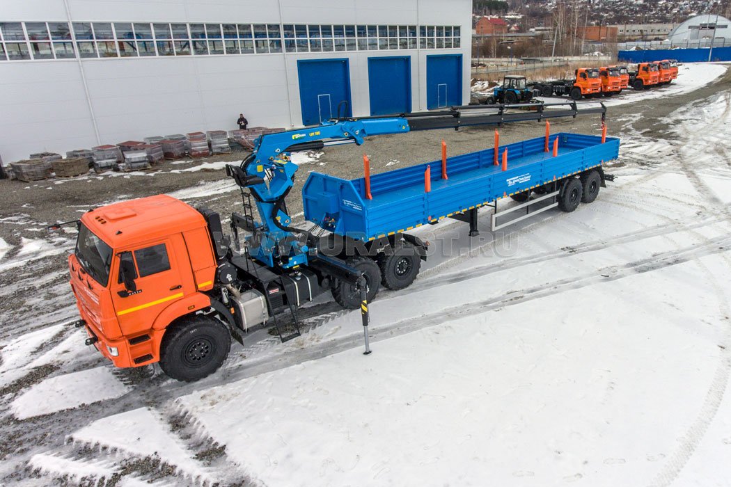 Седельный тягач с КМУ ИМ-180-05 Камаз 43118