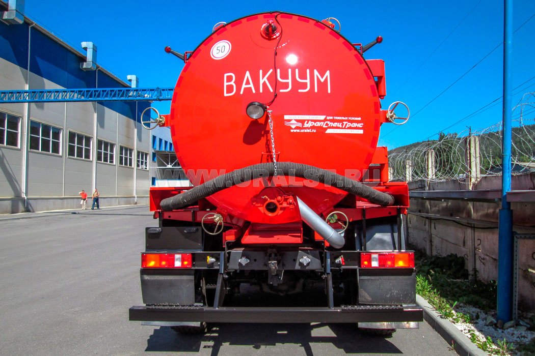 Автоцистерна вакуумная МВ-10-ОД КО УСТ-5453