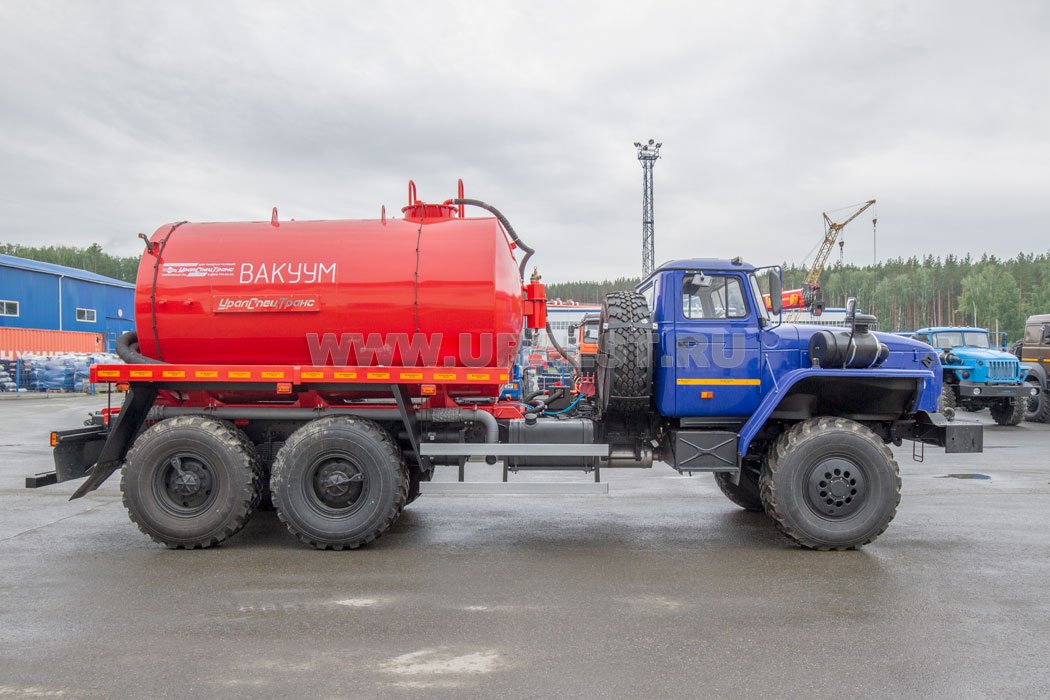 Автоцистерна вакуумная МВ-8Т КО УСТ 5453 Урал 4320-60Е5, наружные шпангоуты, 5 мм
