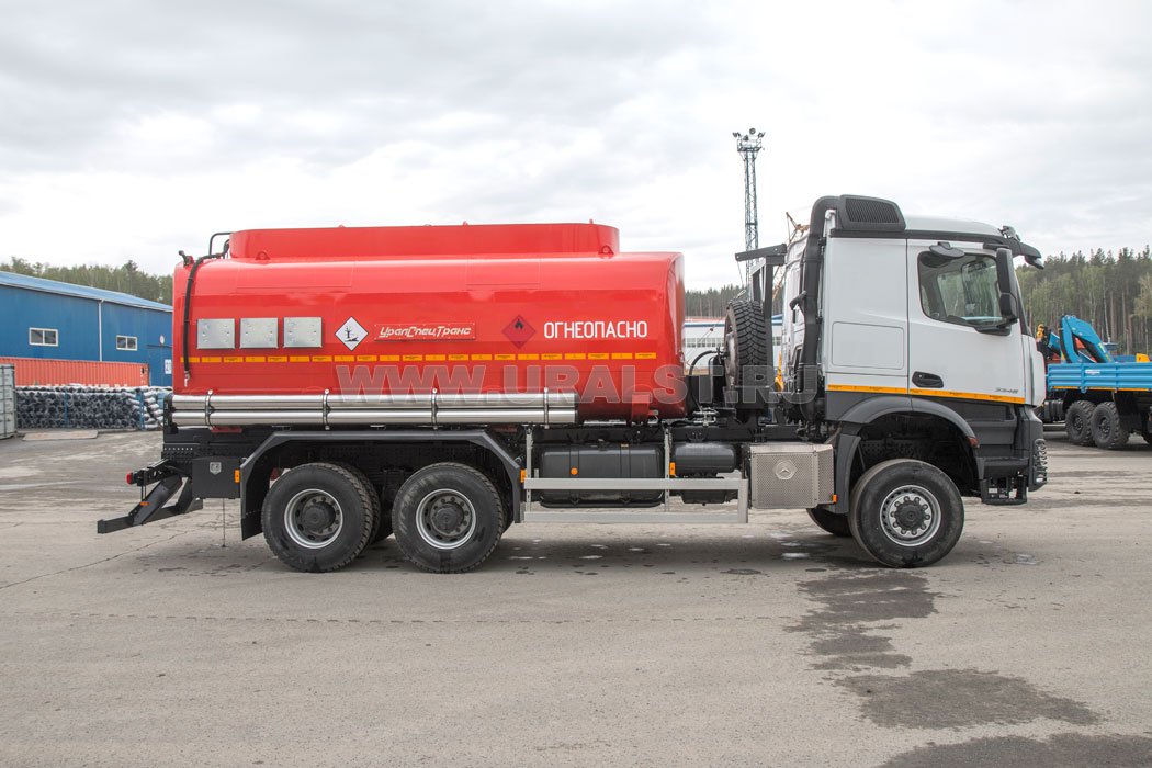 Автотопливозаправщик АТЗ 21-3 Mercedes-Benz Arocs 3348А (6х6)