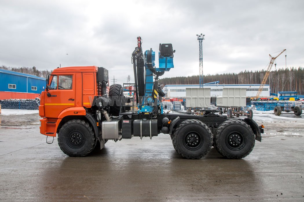 Седельный тягач с КМУ ИМ-180-05 Камаз 43118