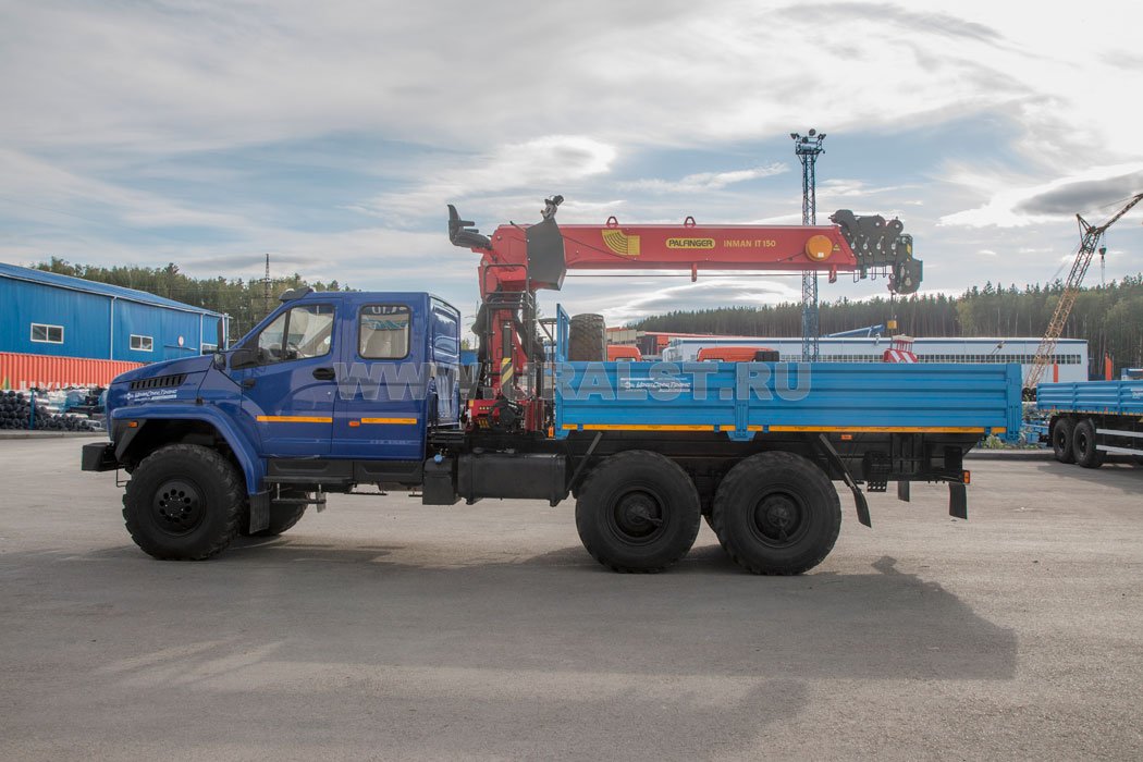 Бортовой автомобиль с КМУ ИТ 150 (тросовый) УСТ 5453 Урал 4320 NEXT, сдвоенная кабина