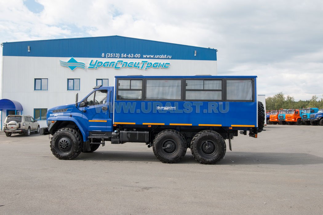 Автобус вахтовый Урал NEXT 32551-5013-73Е5