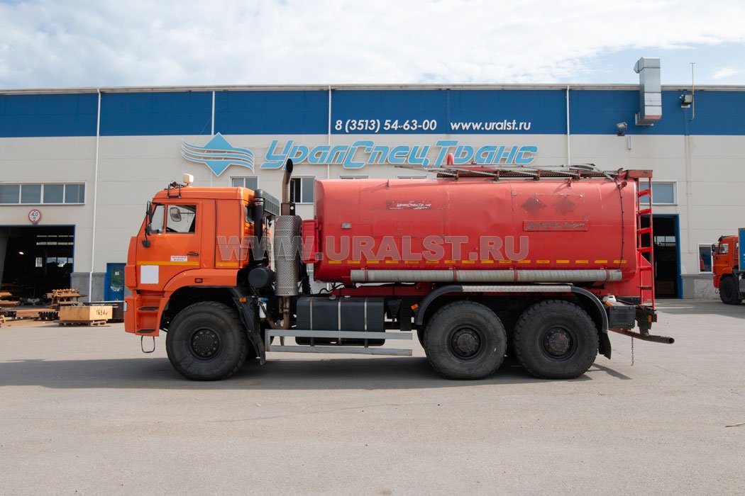 Автоцистерна для нефти АЦН-17Т УСТ 5453 Камаз 65224-53, термос, нерж (б/у)