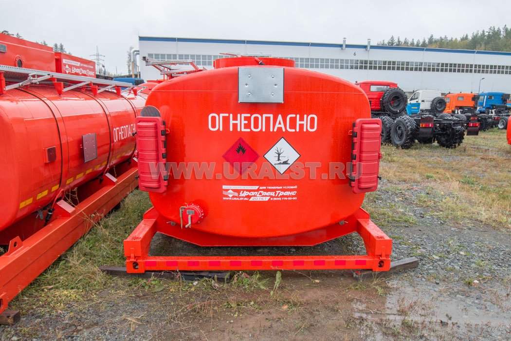 Контейнер-цистерна КЦ 18-2 УСТ 94653А без лент