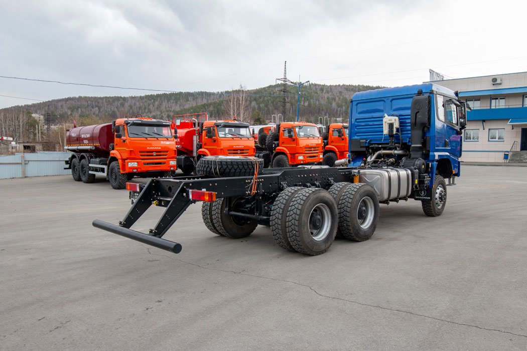 Шасси SHACMAN SX32586V385 6х6, база 3775мм