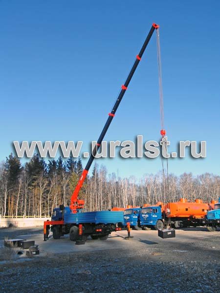 Бортовой автомобиль Камаз 43118-46 с КМУ Канглим KS1256G-II