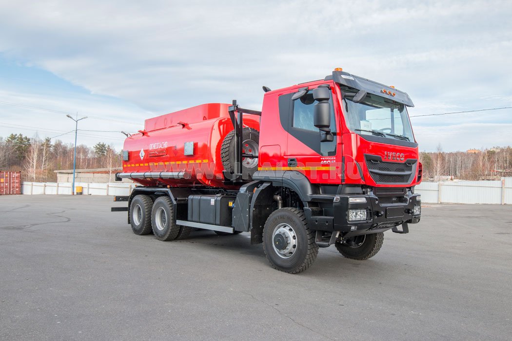 Автоцистерна АЦ 18 НА IVECO TRAKKER AD380T45W 4300 ММ