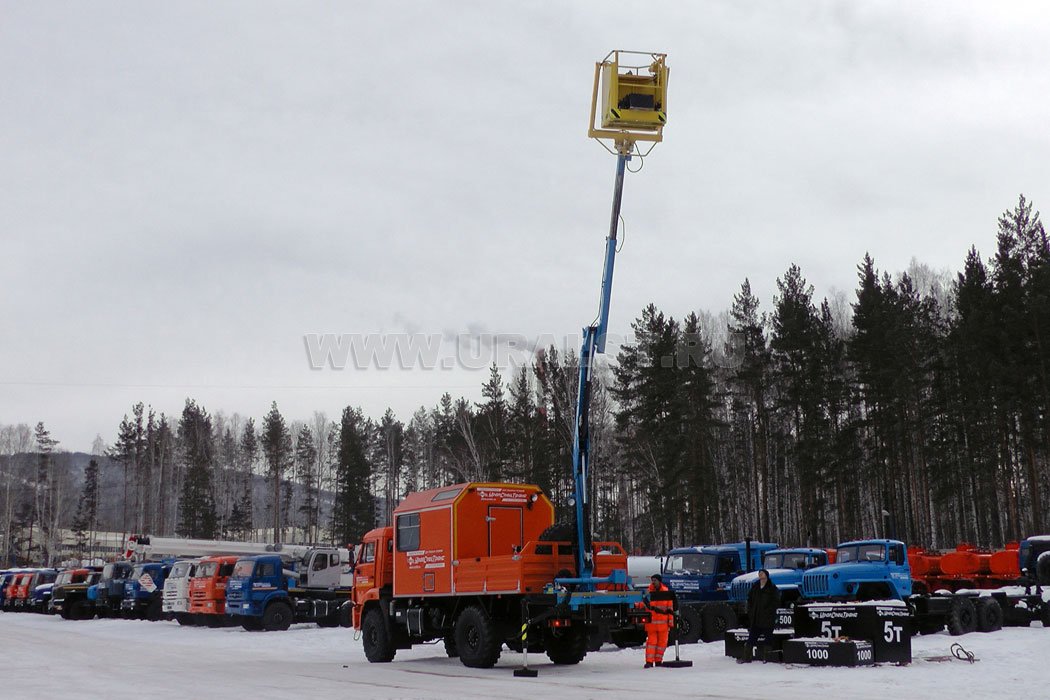 Камаз АРОК 43502-45 с краном-манипулятором ИМ-55