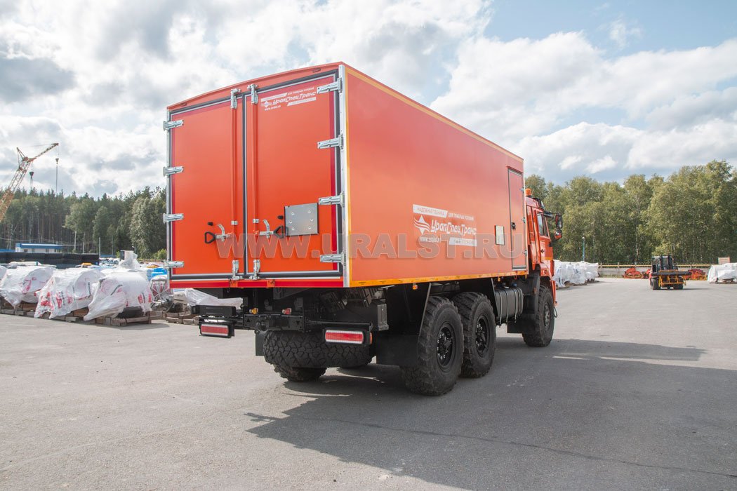 Фургон Камаз 43118 для перевозки ВВ