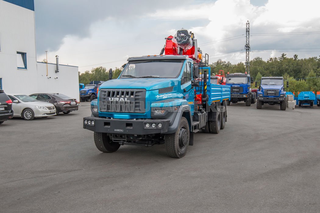 Автомобиль бортовой с КМУ ИТ-150 (тросовый) УСТ 5453V6 Урал NEXT 73945-01
