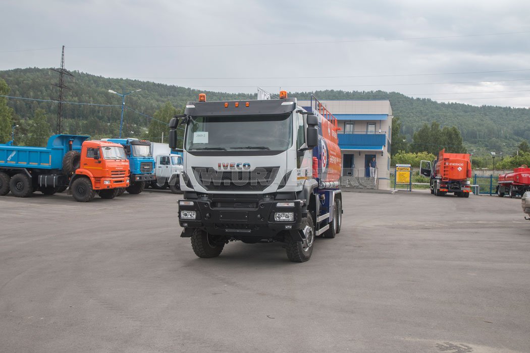 IVECO-AMT АЦ-20-2 УСТ-54530