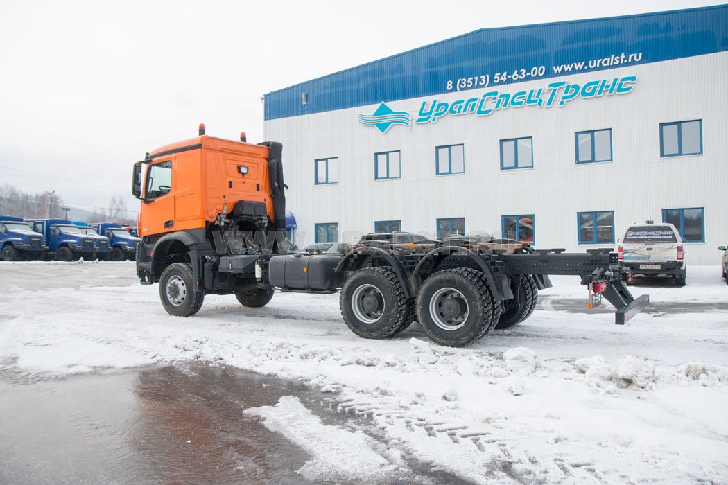 Шасси Mercedes-Benz 3345А