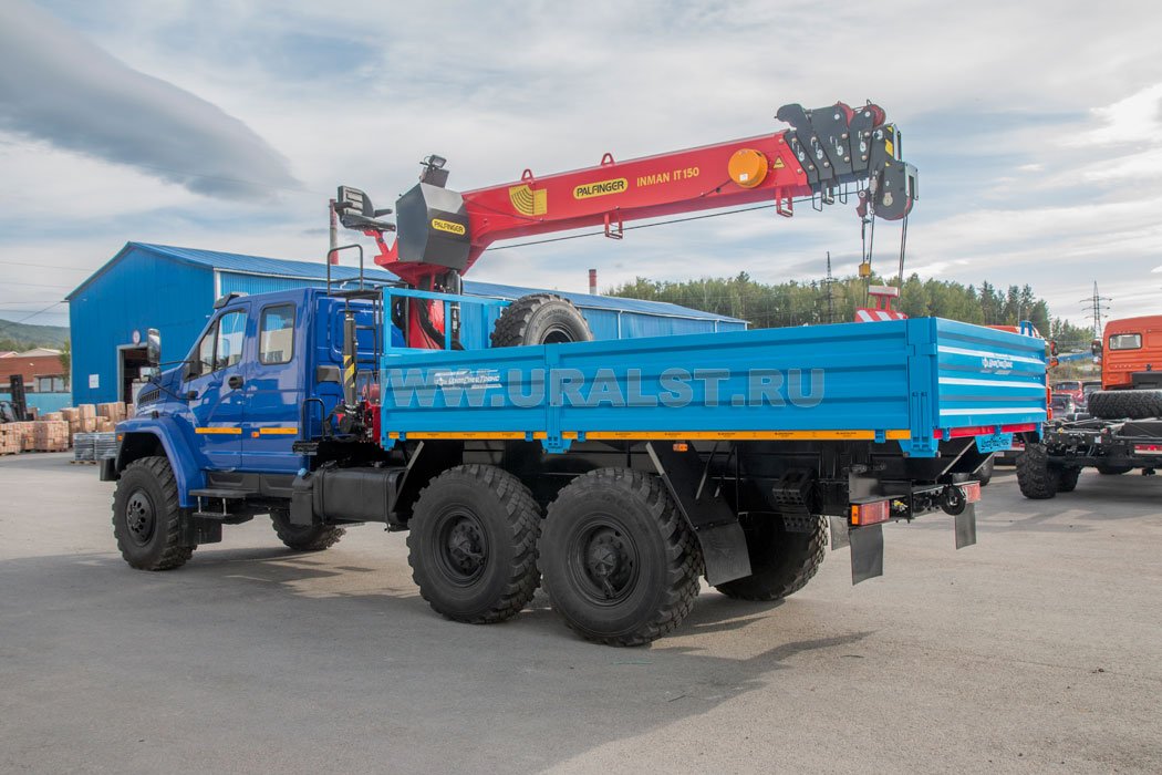 Бортовой автомобиль с КМУ ИТ 150 (тросовый) УСТ 5453 Урал 4320 NEXT, сдвоенная кабина
