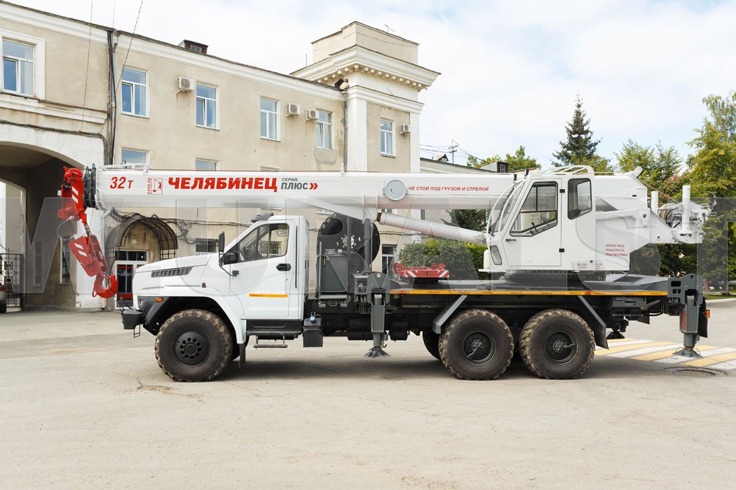 Автокран КС 55733-33 "Челябинец" Урал 4320-72Е5 NEXT