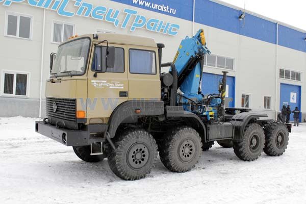 Седельный тягач Урал с ИМ-180