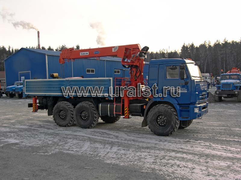 Бортовой автомобиль Камаз 43118-46 с КМУ Канглим KS1256G-II