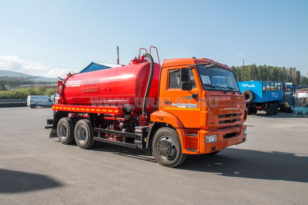 Автоцистерна вакуумная МВ-11 УСТ-5453
