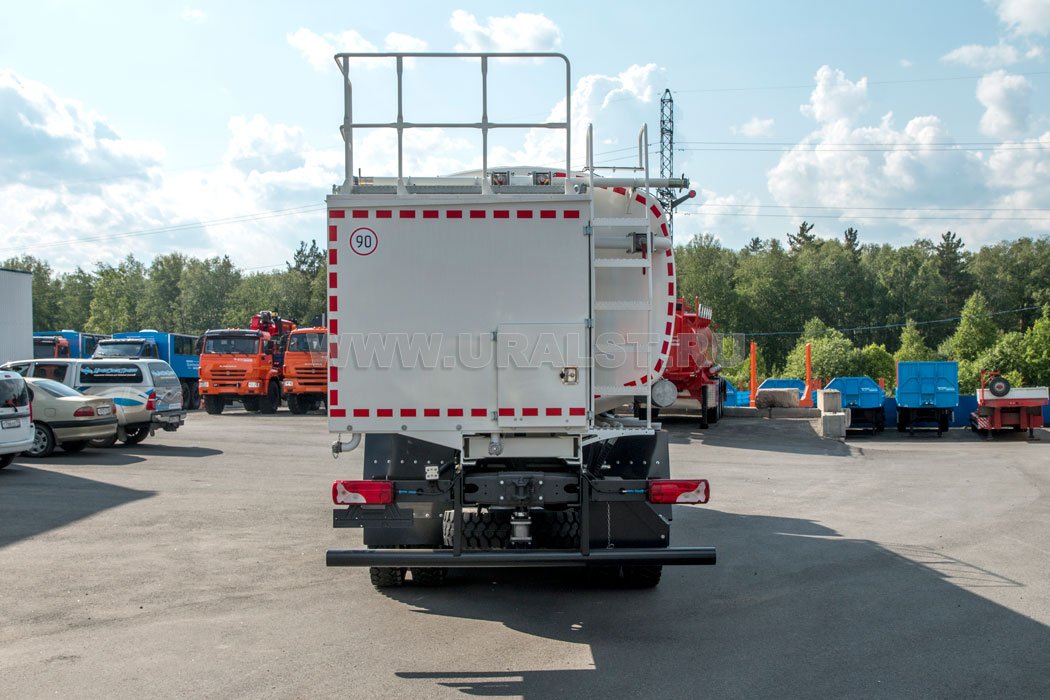 Автоцистерна АЦВ-29 УСТ-5453SE SCANIA ICS