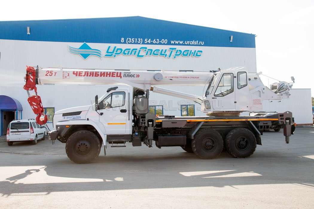 Автокран КС-55732-22