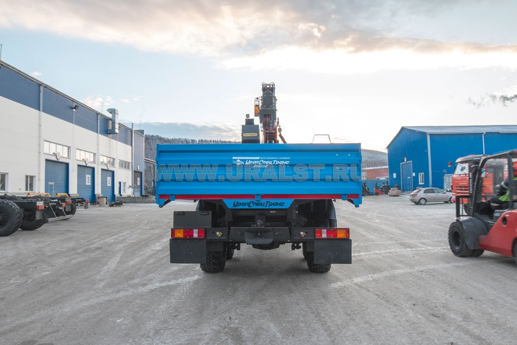 Бортовой автомобиль с КМУ ИТ-200 (тросовый) УСТ 5453 Урал 4320-82Е5, сп.м