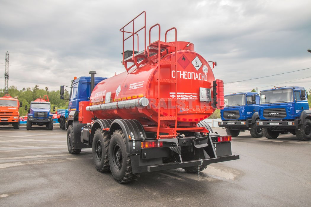 Автотопливозаправщик АТЗ-11Б УСТ 5453 Урал 5557-80Е5 сп.м. доработка под ДОПОГ