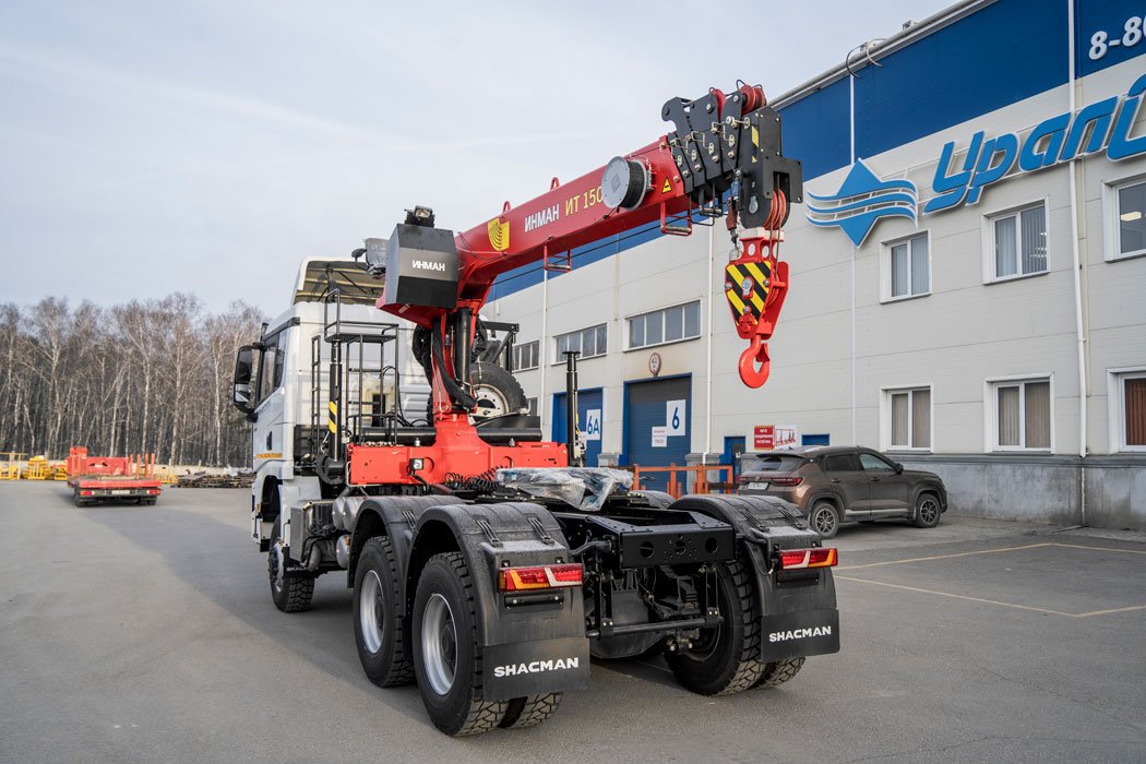 Тягач УСТ 5453 с КМУ ИТ-150 SHACMAN SX42586V385 (6х6), 315/80R22,5