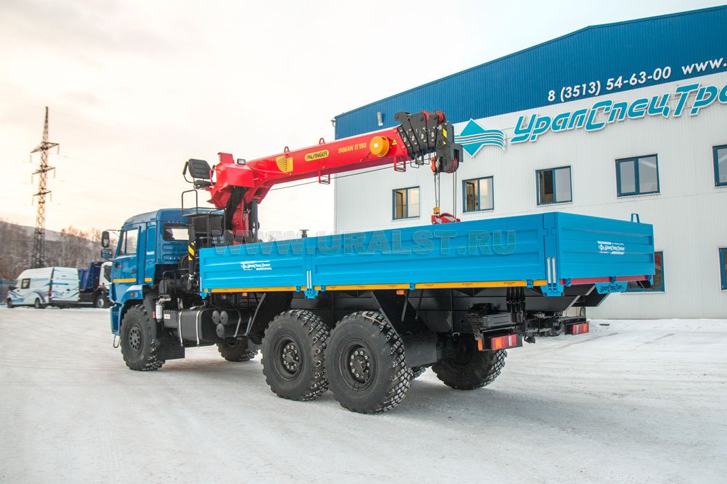 Автомобиль бортовой Камаз 43118-50 с краном-манипулятором ИТ-150