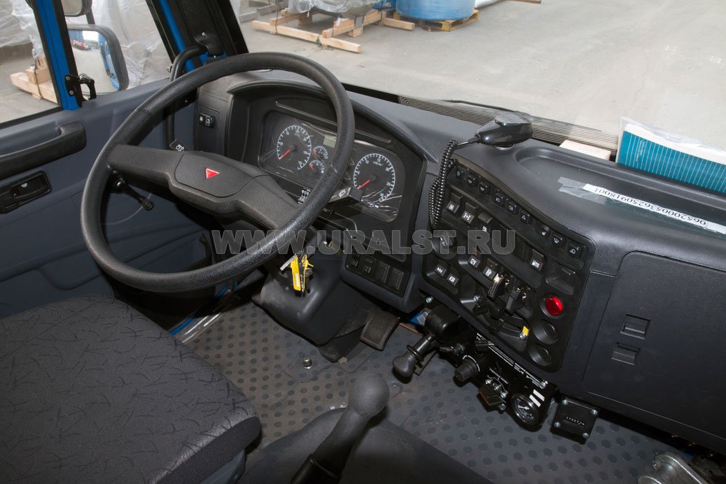 Кабина водителя автомобиля Камаз АНРВ 43118-RR