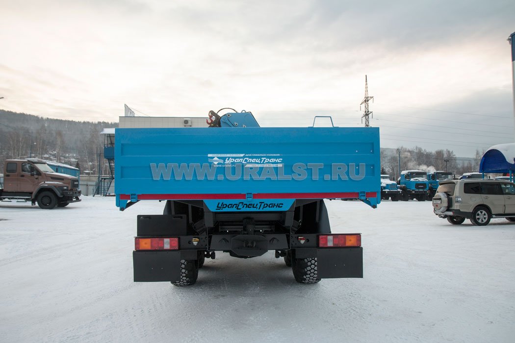 Автомобиль бортовой Урал 4320-6952-74 NEXT с КМУ ИМ-180