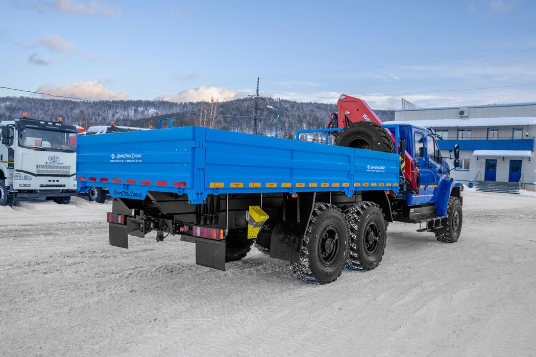 Бортовой с КМУ ИМ-150N УСТ 5453 Урал NEXT 4320-72, сдвоенная кабина