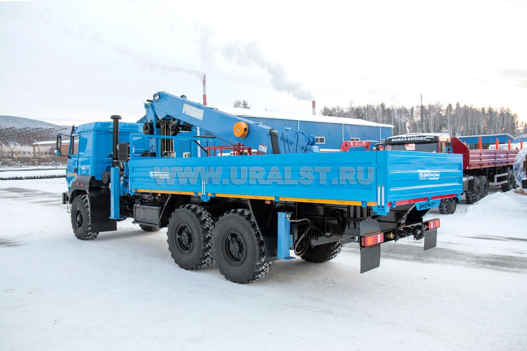 Автомобиль бортовой Урал 4320-82М с краном-манипулятором DONGYANG SS2036